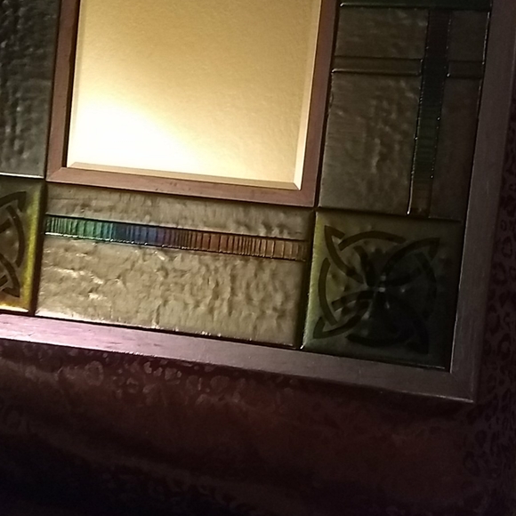 Beautiful Handmade Mirror - Picture 7 of 8